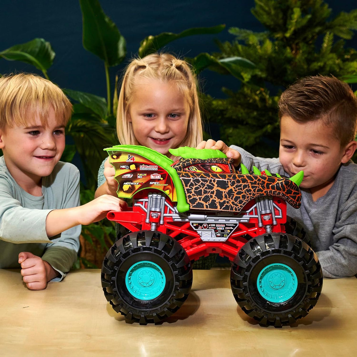 Dickie Toys Dragon Monster Truck